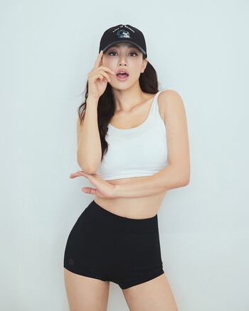 Jihyo page leaked private photo uncensored HD quality