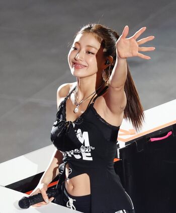 Jihyo page leaked private photo uncensored HD quality
