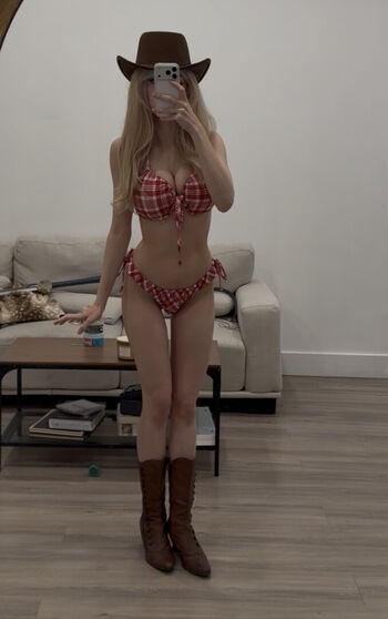 Jillynozomi page leaked private photo uncensored HD quality