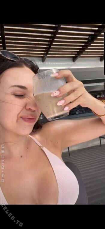 Julesboringlife page leaked private photo uncensored HD quality