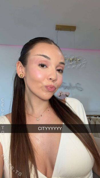 Julesboringlife leaked private photo uncensored HD quality