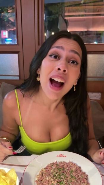 Julia alvarenga page leaked private photo uncensored HD quality