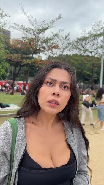 Julia alvarenga page leaked private photo uncensored HD quality