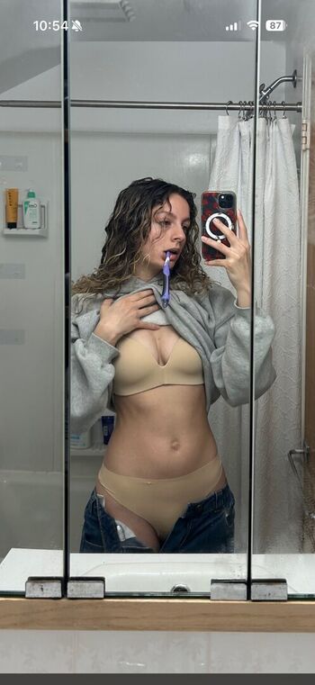 Julia dicesare leaked private photo uncensored HD quality