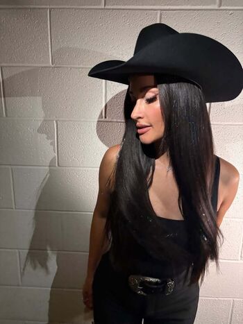 Kacey musgraves page leaked private photo uncensored HD quality