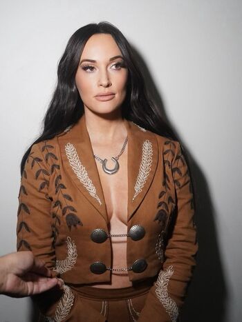 Kacey musgraves leaked private photo uncensored HD quality