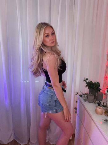 Kandyland page leaked private photo uncensored HD quality