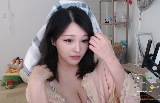 Kang hee yoon page leaked private photo uncensored HD quality