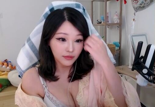 Kang hee yoon page leaked private photo uncensored HD quality