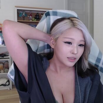 Kang hee yoon page leaked private photo uncensored HD quality