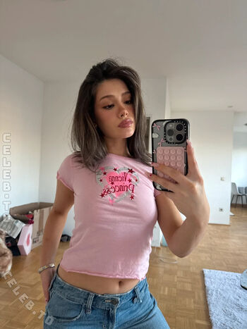 Karina scherzer page leaked private photo uncensored HD quality