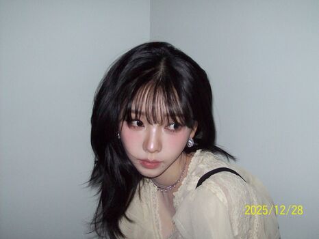 Katarinabluu  page leaked private photo uncensored HD quality