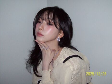 Katarinabluu  page leaked private photo uncensored HD quality