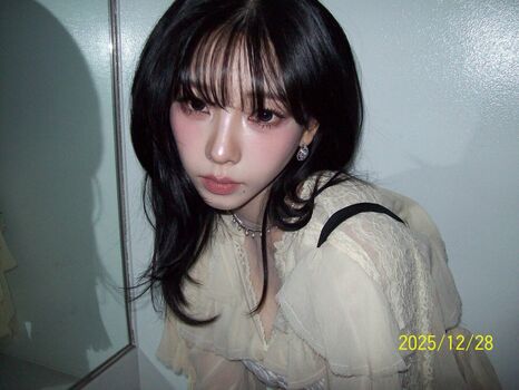 Katarinabluu  page leaked private photo uncensored HD quality