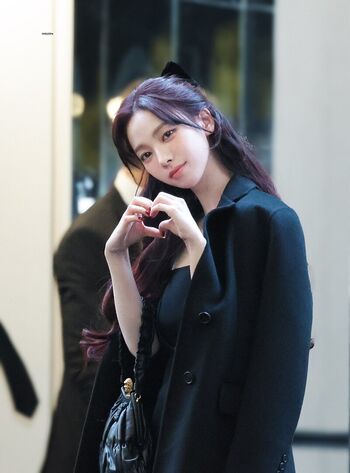 Katarinabluu  page leaked private photo uncensored HD quality