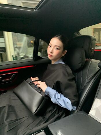 Katarinabluu  page leaked private photo uncensored HD quality