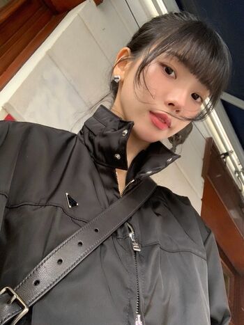 Katarinabluu  page leaked private photo uncensored HD quality