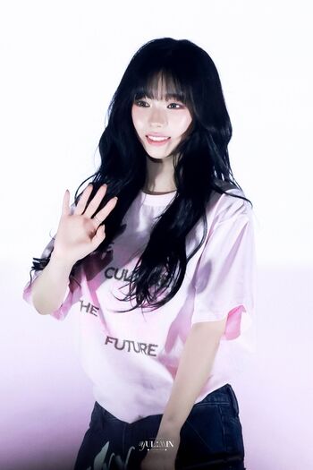 Katarinabluu  page leaked private photo uncensored HD quality