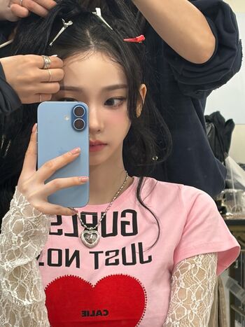 Katarinabluu  page leaked private photo uncensored HD quality