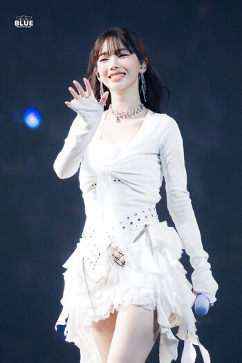 Katarinabluu  page leaked private photo uncensored HD quality