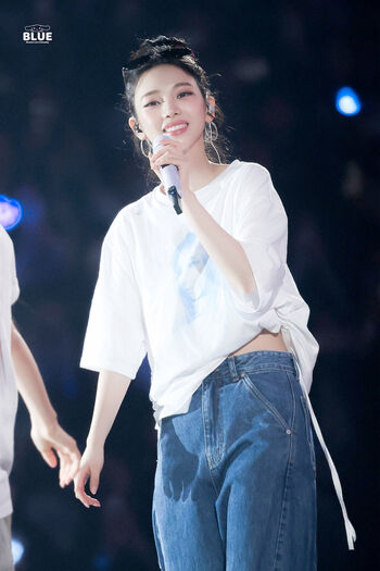 Katarinabluu  page leaked private photo uncensored HD quality