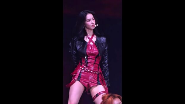 Katarinabluu  page leaked private photo uncensored HD quality