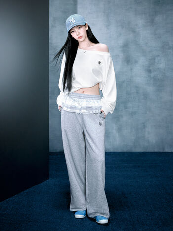 Katarinabluu  page leaked private photo uncensored HD quality