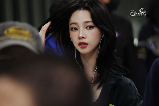 Katarinabluu  page leaked private photo uncensored HD quality