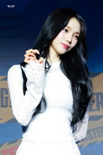 Katarinabluu  page leaked private photo uncensored HD quality