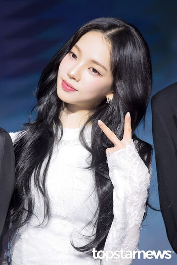 Katarinabluu  page leaked private photo uncensored HD quality