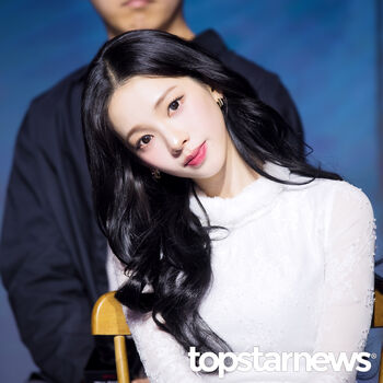 Katarinabluu  page leaked private photo uncensored HD quality