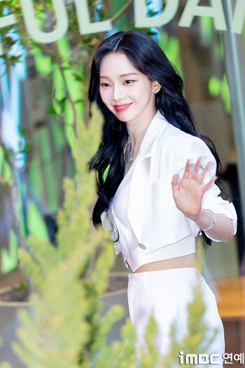 Katarinabluu  page leaked private photo uncensored HD quality