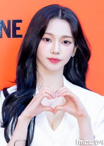 Katarinabluu  page leaked private photo uncensored HD quality