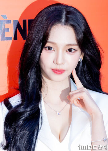 Katarinabluu  page leaked private photo uncensored HD quality