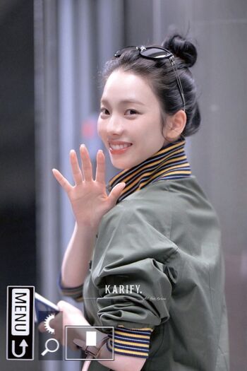 Katarinabluu  page leaked private photo uncensored HD quality