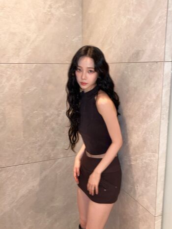 Katarinabluu  page leaked private photo uncensored HD quality