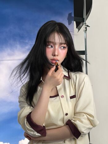 Katarinabluu  page leaked private photo uncensored HD quality