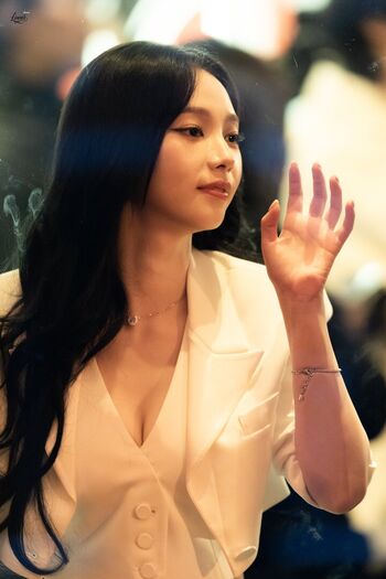 Katarinabluu  page leaked private photo uncensored HD quality