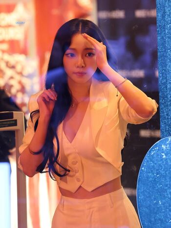 Katarinabluu  page leaked private photo uncensored HD quality