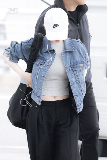 Katarinabluu  page leaked private photo uncensored HD quality