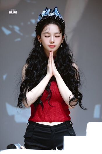 Katarinabluu  page leaked private photo uncensored HD quality