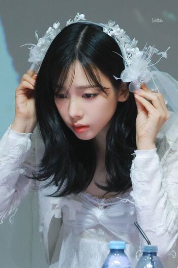 Katarinabluu  page leaked private photo uncensored HD quality