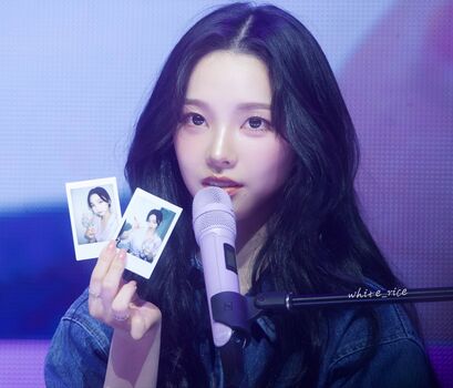 Katarinabluu  page leaked private photo uncensored HD quality