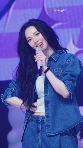 Katarinabluu  page leaked private photo uncensored HD quality