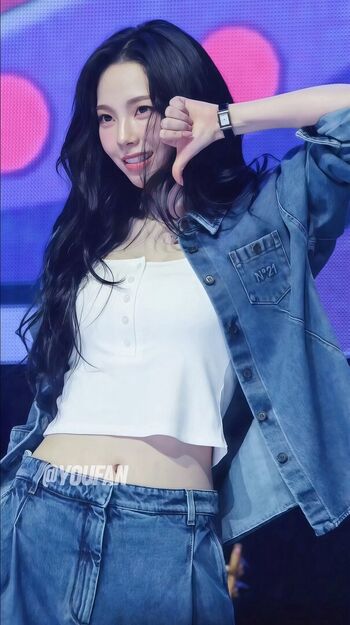 Katarinabluu  page leaked private photo uncensored HD quality