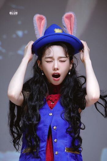 Katarinabluu  page leaked private photo uncensored HD quality