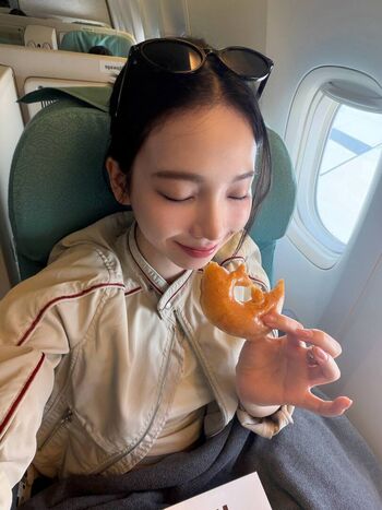 Katarinabluu  page leaked private photo uncensored HD quality