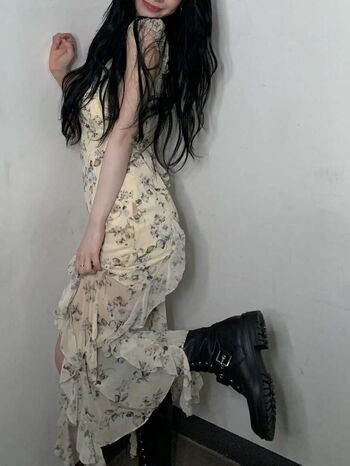 Katarinabluu  page leaked private photo uncensored HD quality