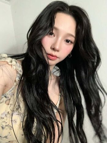 Katarinabluu  page leaked private photo uncensored HD quality