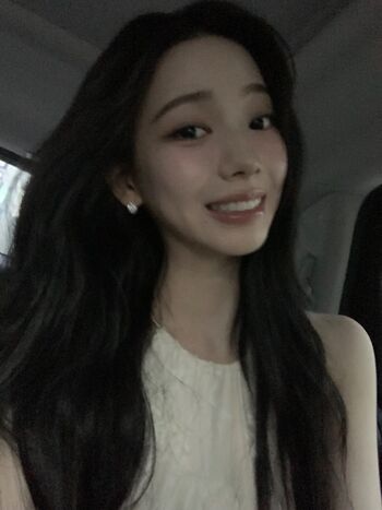 Katarinabluu  page leaked private photo uncensored HD quality